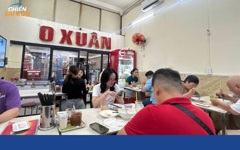 Tô bún bò Huế O Xuân đậm đà chuẩn vị