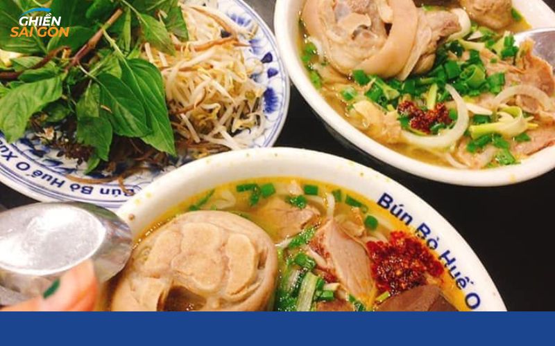 Không gian ẩm thực miền Trung tại Bún bò O Xuân Quận 1
