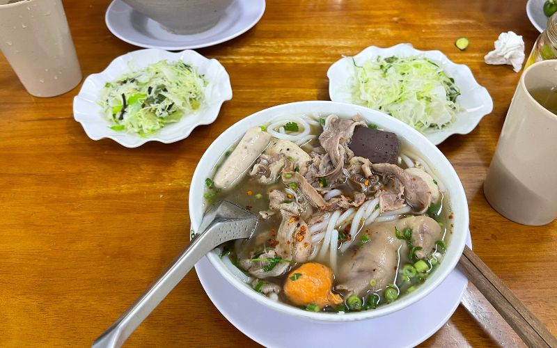 Bún bò Huế Ngự Bình