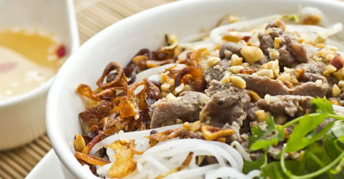 Bún bò Nam Bộ thơm ngon chuẩn vị