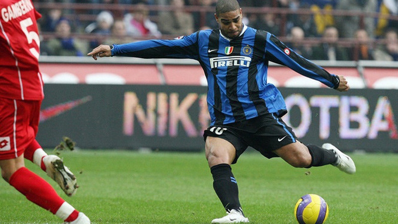 Adriano - Hoàng đế với cú sút sấm sét