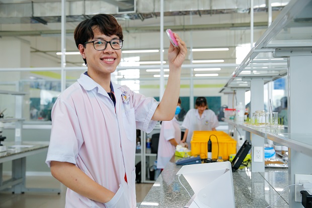 Học ngành công nghệ sinh học cần những kỹ năng gì