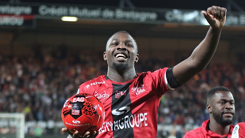 Cầu thủ Marcus Thuram thực sự đã rất chật vật đầu sự nghiệp Marcus Thuram thời trẻ tại Pháp