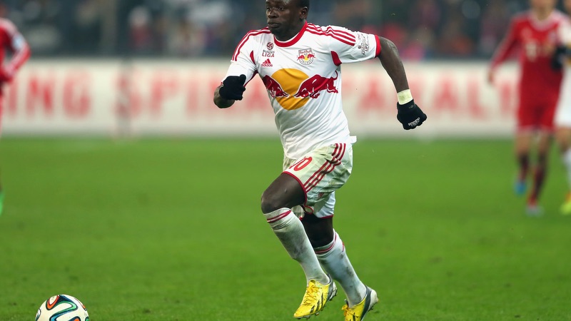 Cầu thủ Sadio Mane cũng đã chơi cho hàng loạt những đội bóng tại Châu Âu đầu sự nghiệp Cầu thủ Sadio Mane - Biểu tượng Senegal với lòng nhân hậu