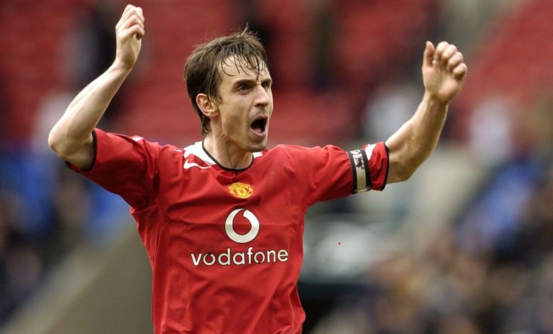 Sự Nghiệp Cầu Thủ Gary Neville: Huyền Thoại Cánh Phải Người Anh